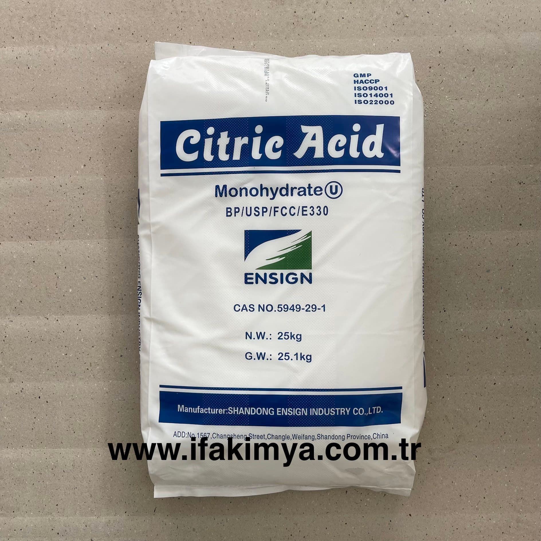 Sitrik asit monohidrat, beyaz kristal toz formda, gıda, kozmetik ve temizlik ürünlerinde asitlik düzenleyici olarak kullanılan doğal organik asittir.