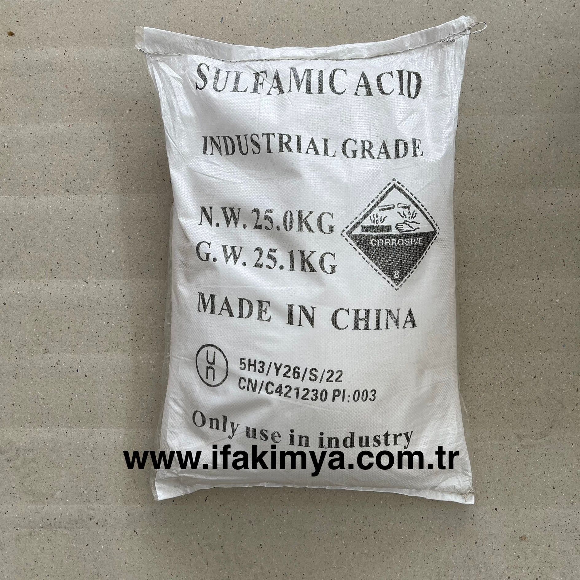 Sülfamik asit, beyaz kristal formda, kireç çözücü ve temizleyici özelliklere sahip güçlü bir inorganik asittir.