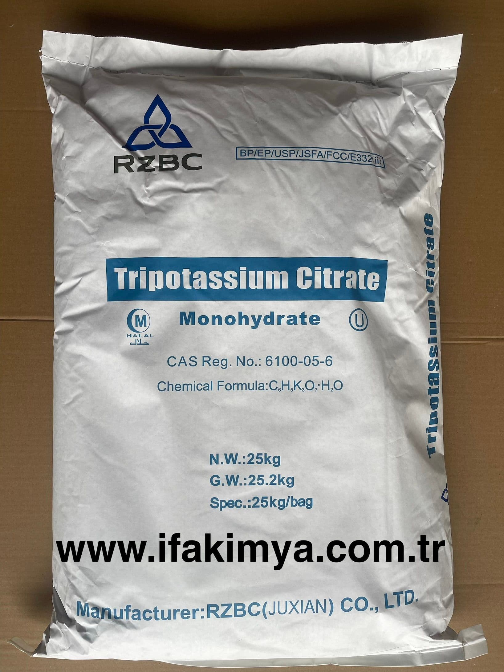 Tri Potasyum Sitrat kullanım alanları – gıda, ilaç, kozmetik ve temizlik sektörlerinde pH dengeleyici ve tampon göreviyle kullanılan potasyum tuzu.